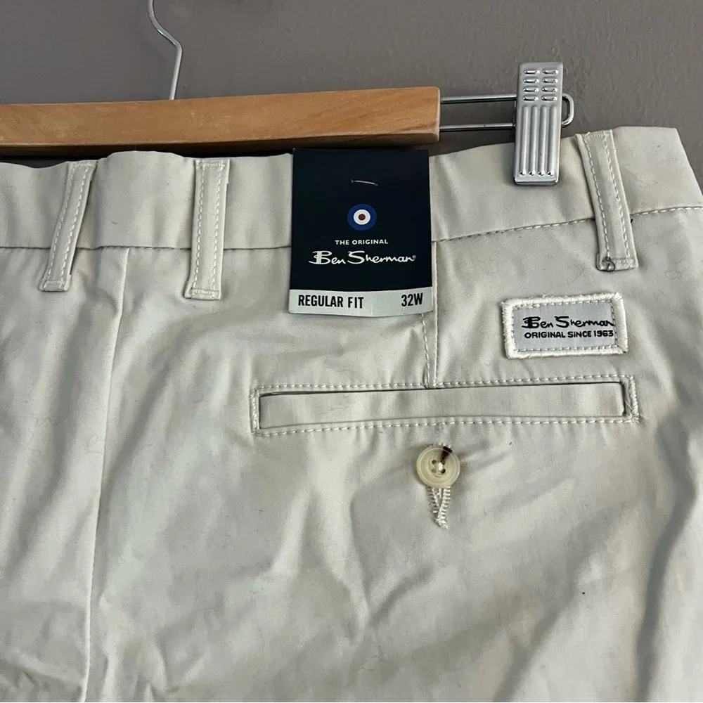 Ben Sherman Mens Regular Fit Stretch 8” Flat Chino Shorts Size 32W Beige Classic - Picture 5 of 13